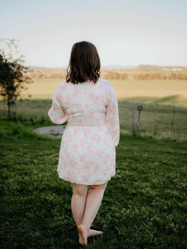 Petal Cream - Full Sleeves Dress